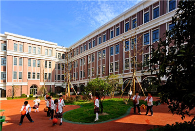 东阳市公海赌船710国际小学