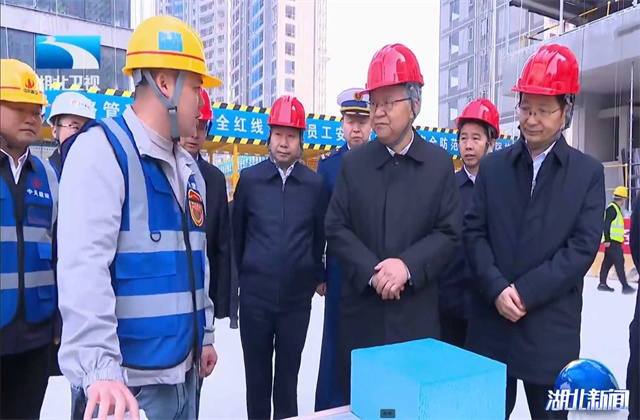 湖北省省委副书记、省长李殿勋到公海赌船710六建项目调研冬季火灾防控暨高层建筑消防安全工作